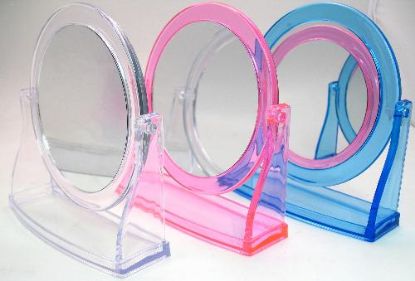 Picture of Oval Plastic Mirror 11cm Diameter